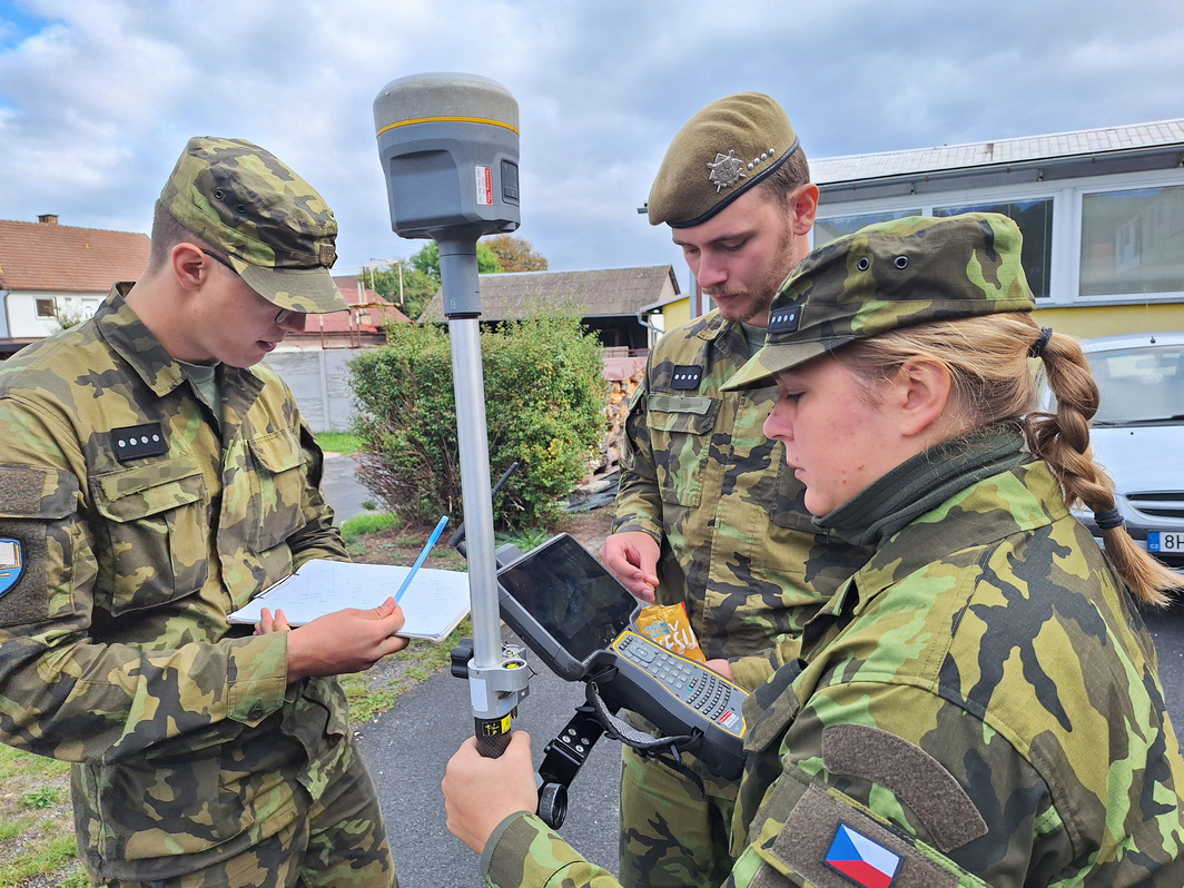 Právě si prohlížíte Od synoptických map po vytyčování perimetru